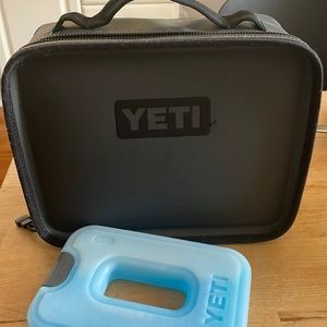 YETI Daytrip lunch box & 2 lb ice pack